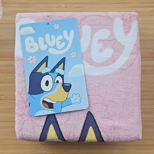 Bluey hooded poncho towel kids Pink